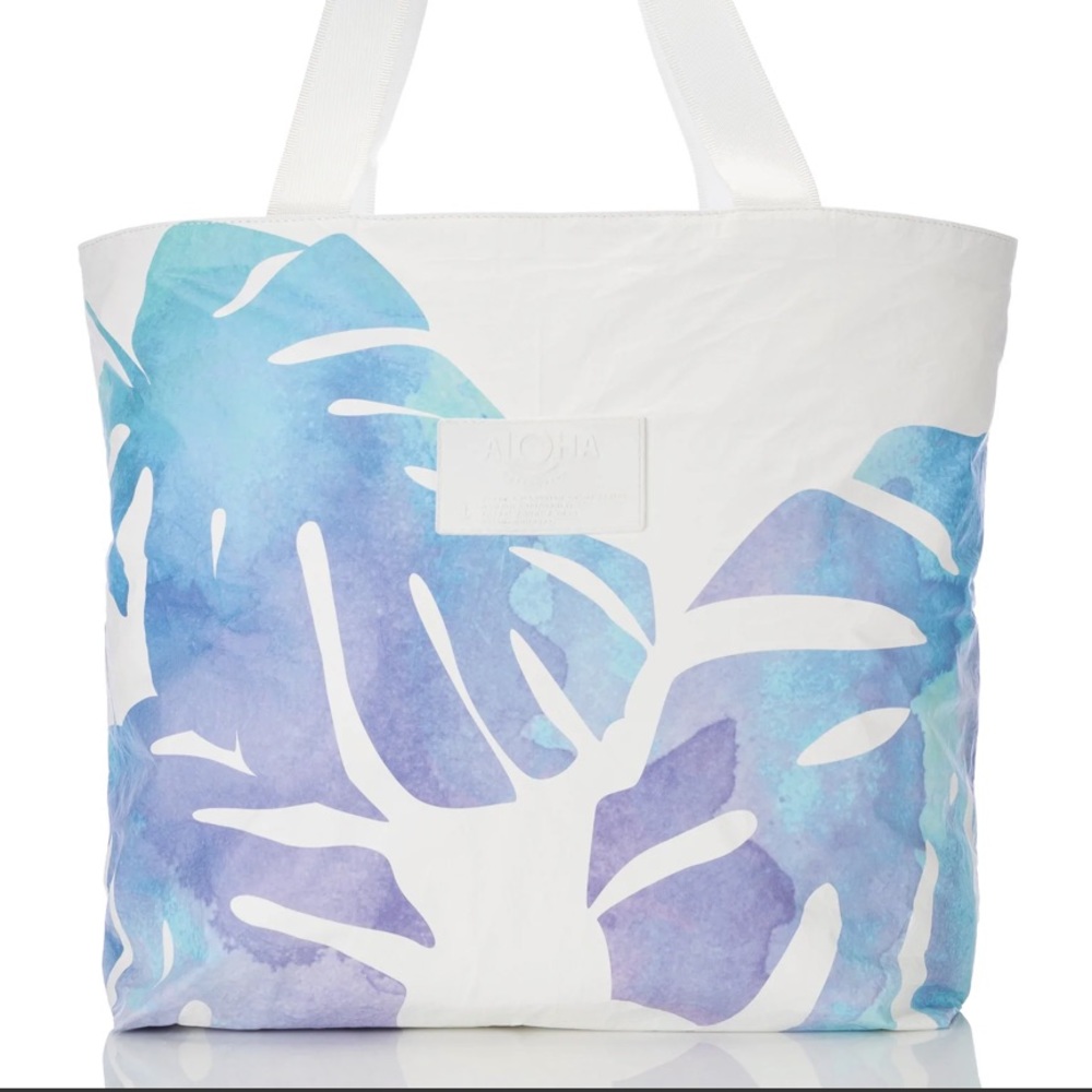 Aloha Collection Day Tripper in Monstera